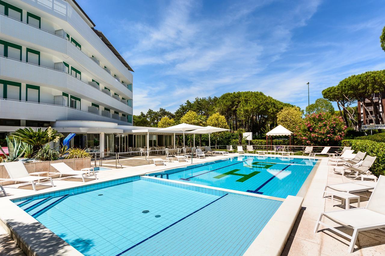 Hotel Smeraldo Lignano Sabbiadoro Dış mekan fotoğraf