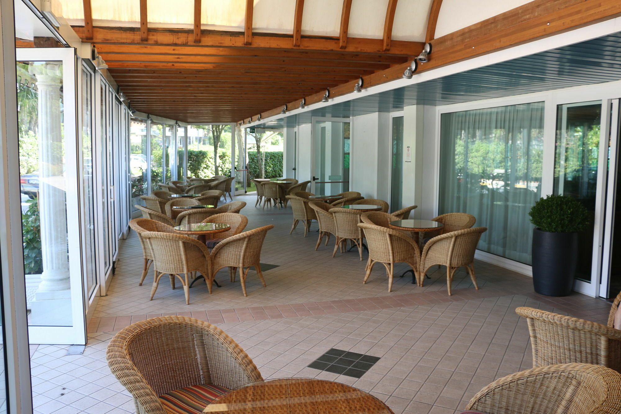 Hotel Smeraldo Lignano Sabbiadoro Dış mekan fotoğraf